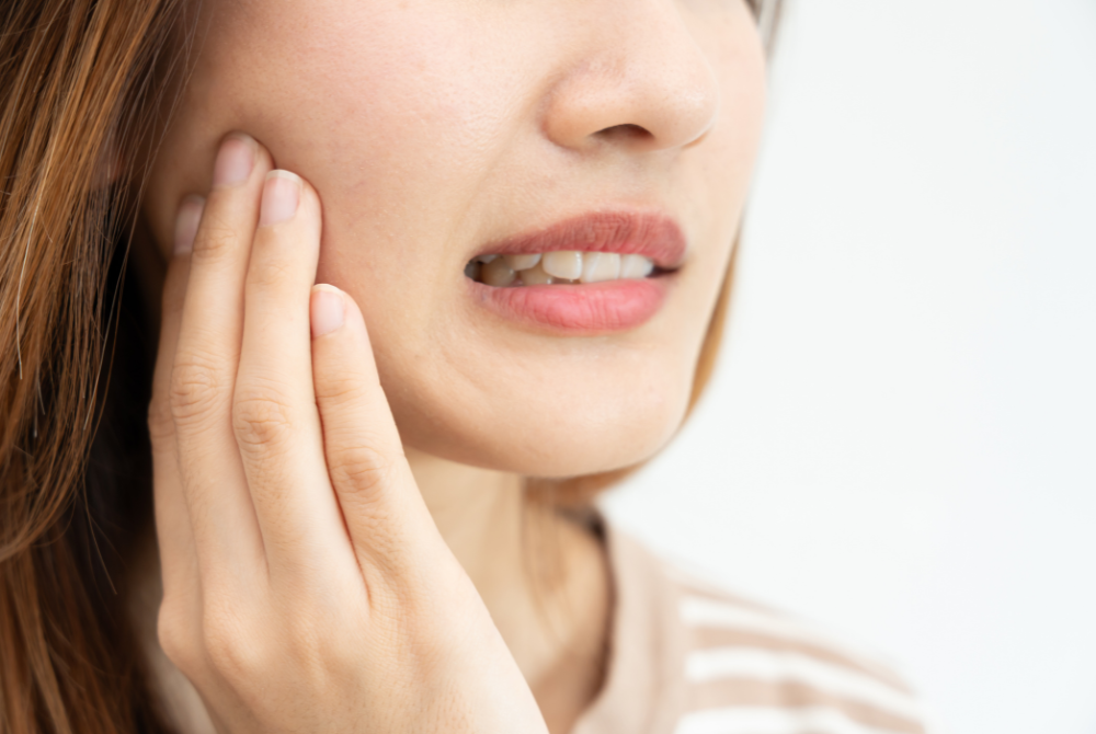 外的衝撃や事故による歯の神経損傷